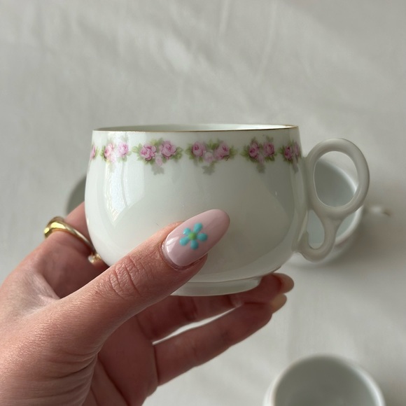 England tea cups - Picture 3 of 3
